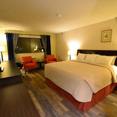 Hotel International Lynnwood Exterior foto